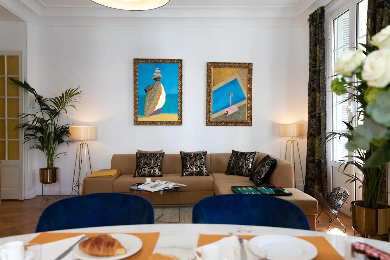 Apartment Emilia Nice